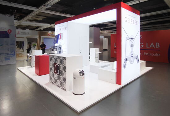 Aus der Masse herausstechen