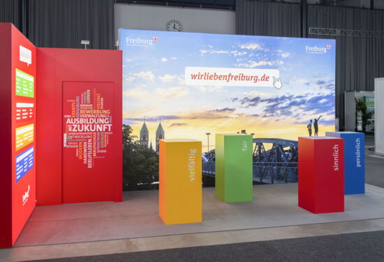 Messestand Stadt Freiburg mueller messebau Jobstartboerse22 1