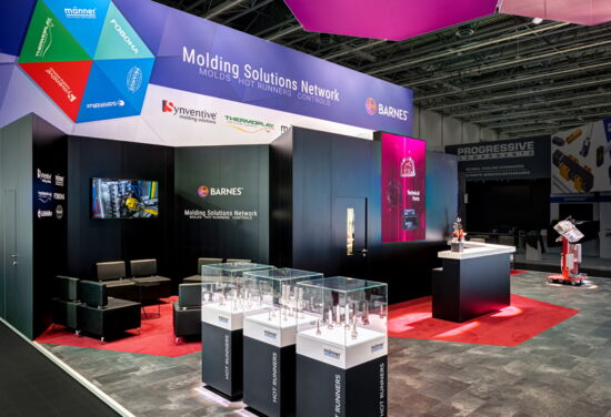 Messestand maenner mueller messebau k2022 3