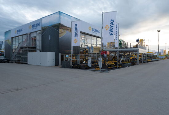 Messestand bomag fayat mueller messebau bauma muenchen 68