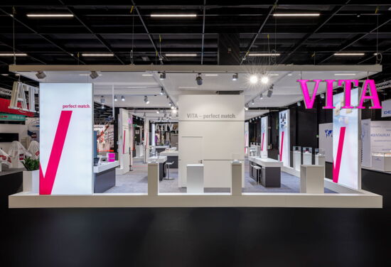 Messestand vita zahnfabrik mueller messebau ids2021 1