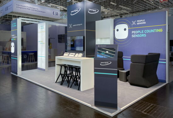 Messestand hella aglaia mueller messebau euroshop 2023 2