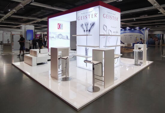 Messestand geister medizintechnik mueller messebau eacts2023 3