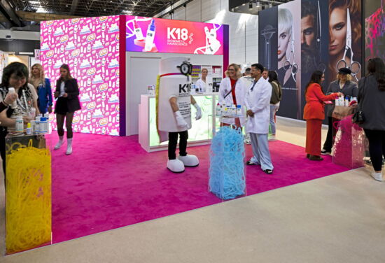 Messestand KevinMurphy mueller messebau LightBuilding2026 2