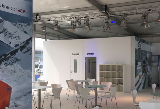 Messestand ASH Aebi Schmidt mueller messebau analytica 2016 1