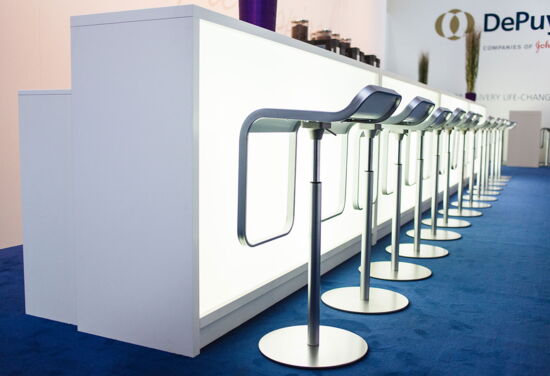 Messestand depuy synthes mueller messebau dkou2014 13