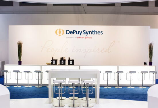 Messestand depuy synthes mueller messebau dkou2014 18