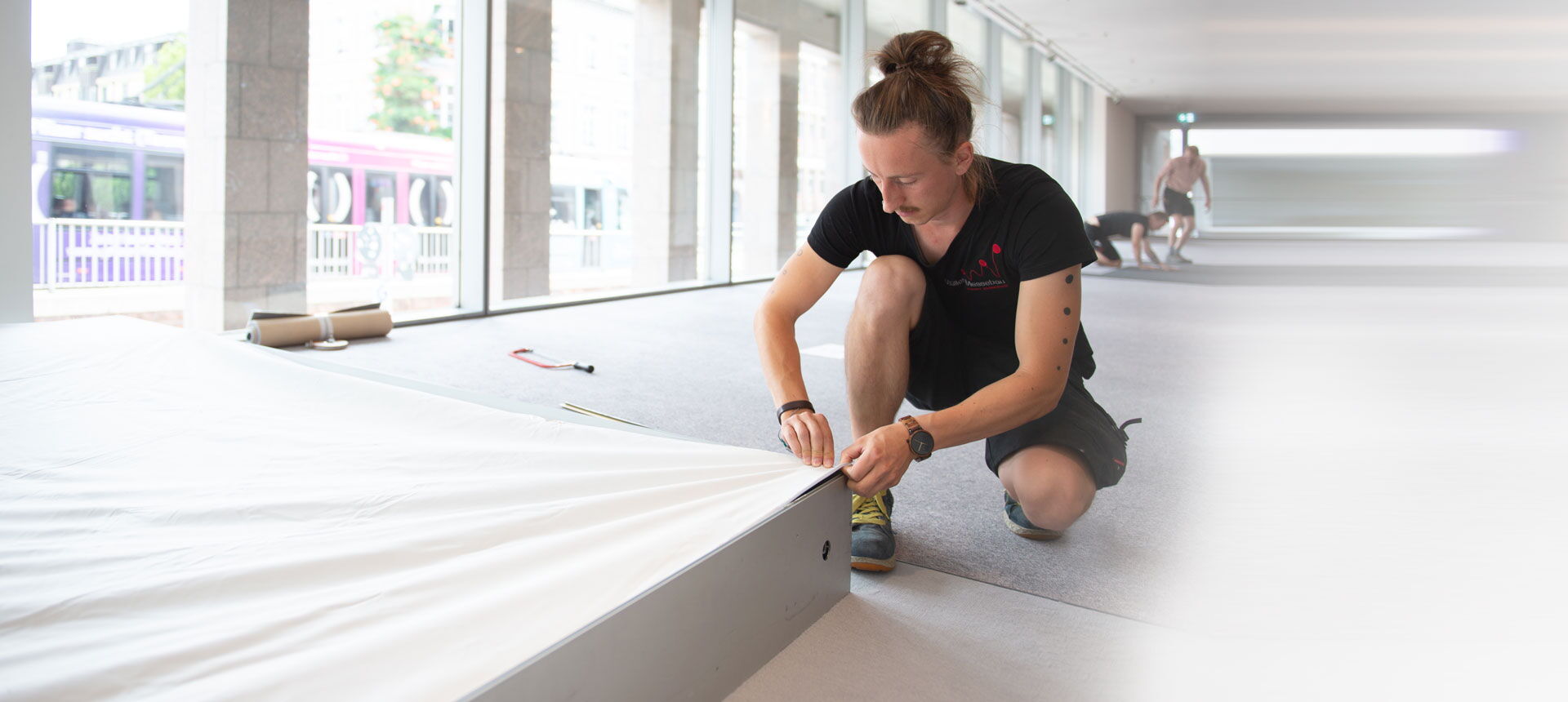 Monteur bei der Müller Messebau GmbH